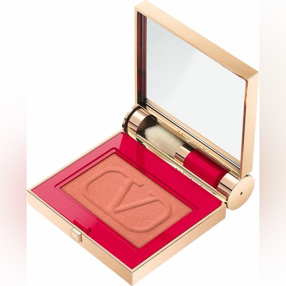 Valentino Other - Valentino Eye2Cheek Blush & Eyeshadow 09